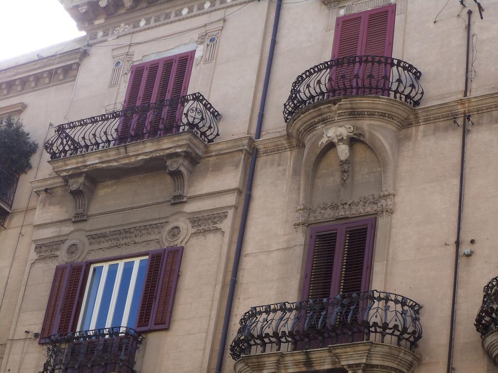 Massimissimo Apartment Palermo Bilik gambar