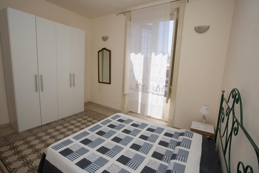 Massimissimo Apartment Palermo Luaran gambar